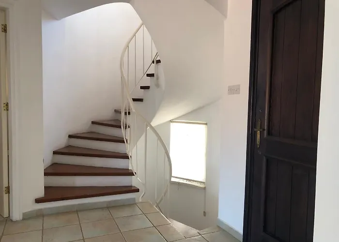 Villa Spacious 3br - 5-min To St Georges - Perfect For Families *