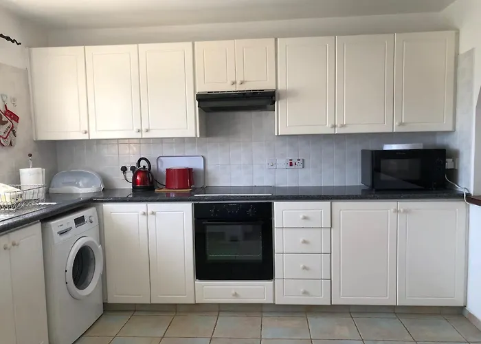 Villa Spacious 3br - 5-min To St Georges - Perfect For Families Klorakas