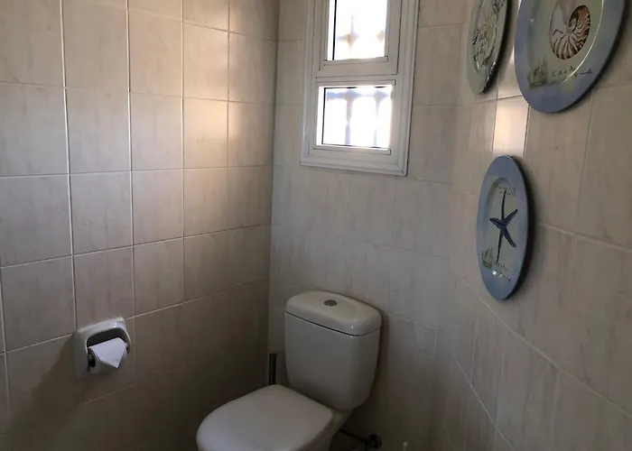 Spacious 3br - 5-min To St Georges - Perfect For Families * Klorakas